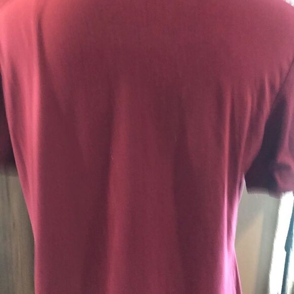 Unlisted Women's Maroon T-Shirt Size Medium - Picture 10 of 13